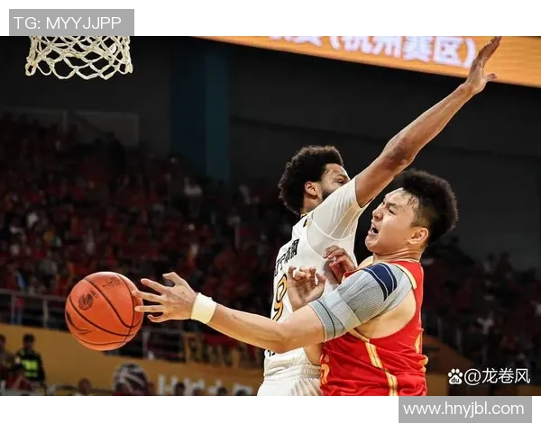 季后赛激战辽宁对决广东首场精彩录像回顾与分析 季后赛激战辽宁对决广东首场精彩录像回顾与分析